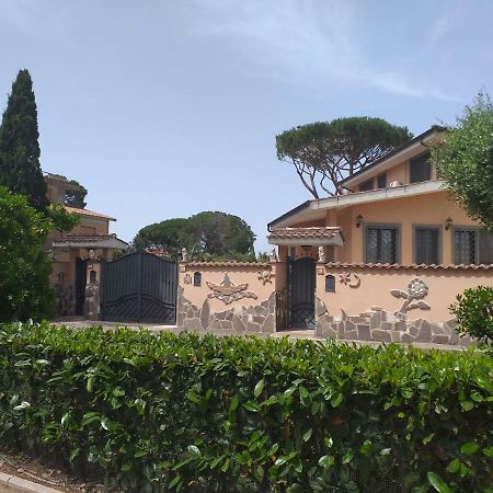 Villa Vittorio Infernetto Ngoại thất bức ảnh