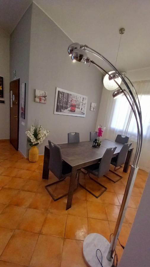 Villa Vittorio Infernetto Ngoại thất bức ảnh