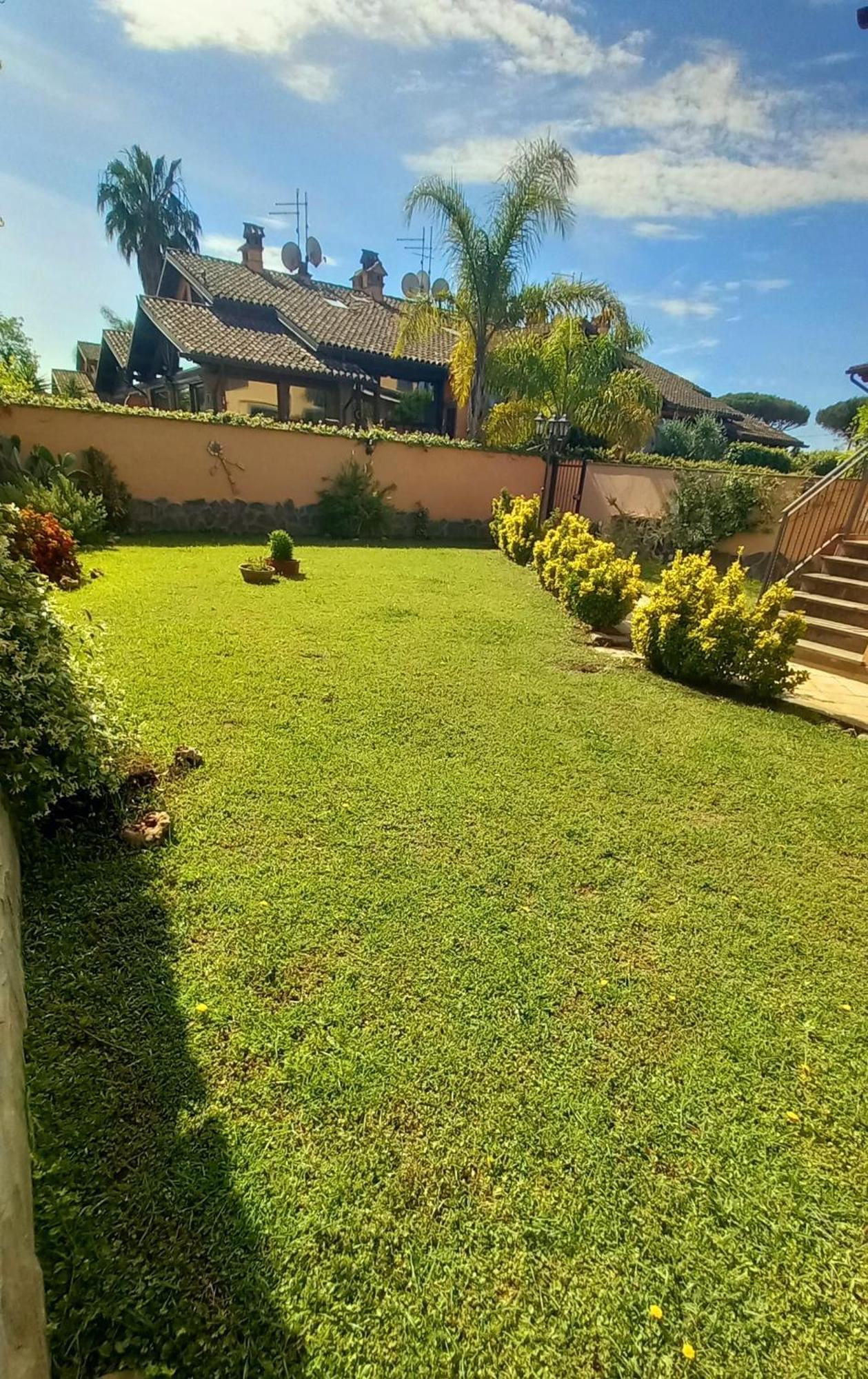 Villa Vittorio Infernetto Ngoại thất bức ảnh